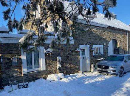 Pine Cottage- 5 Minutes Francorchamps - Charme -piscine-calme-jardin Appartement Sart (Liege)